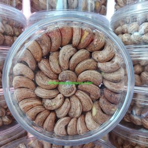 Salted Roasted Testa Cashew Nuts A180